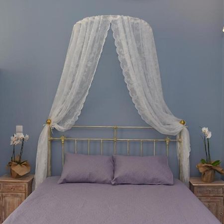 Oisyra Boutique Suites Ermoupoli Dış mekan fotoğraf