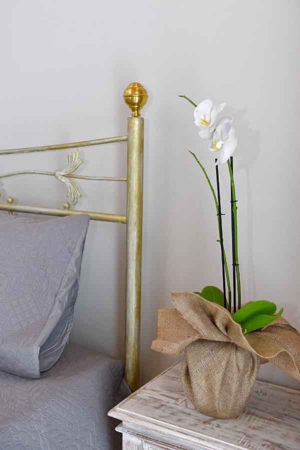 Oisyra Boutique Suites Ermoupoli Dış mekan fotoğraf