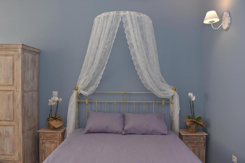 Oisyra Boutique Suites Ermoupoli Dış mekan fotoğraf