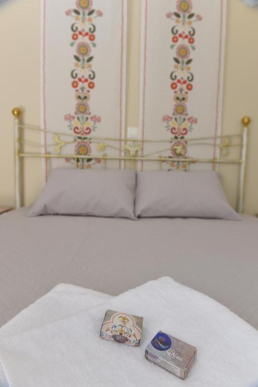 Oisyra Boutique Suites Ermoupoli Dış mekan fotoğraf